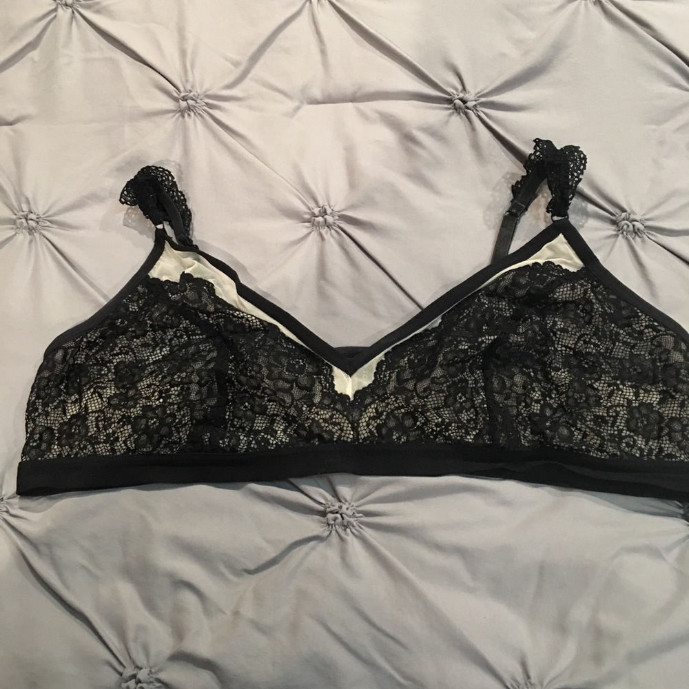 Torrid Size 4 Bralette